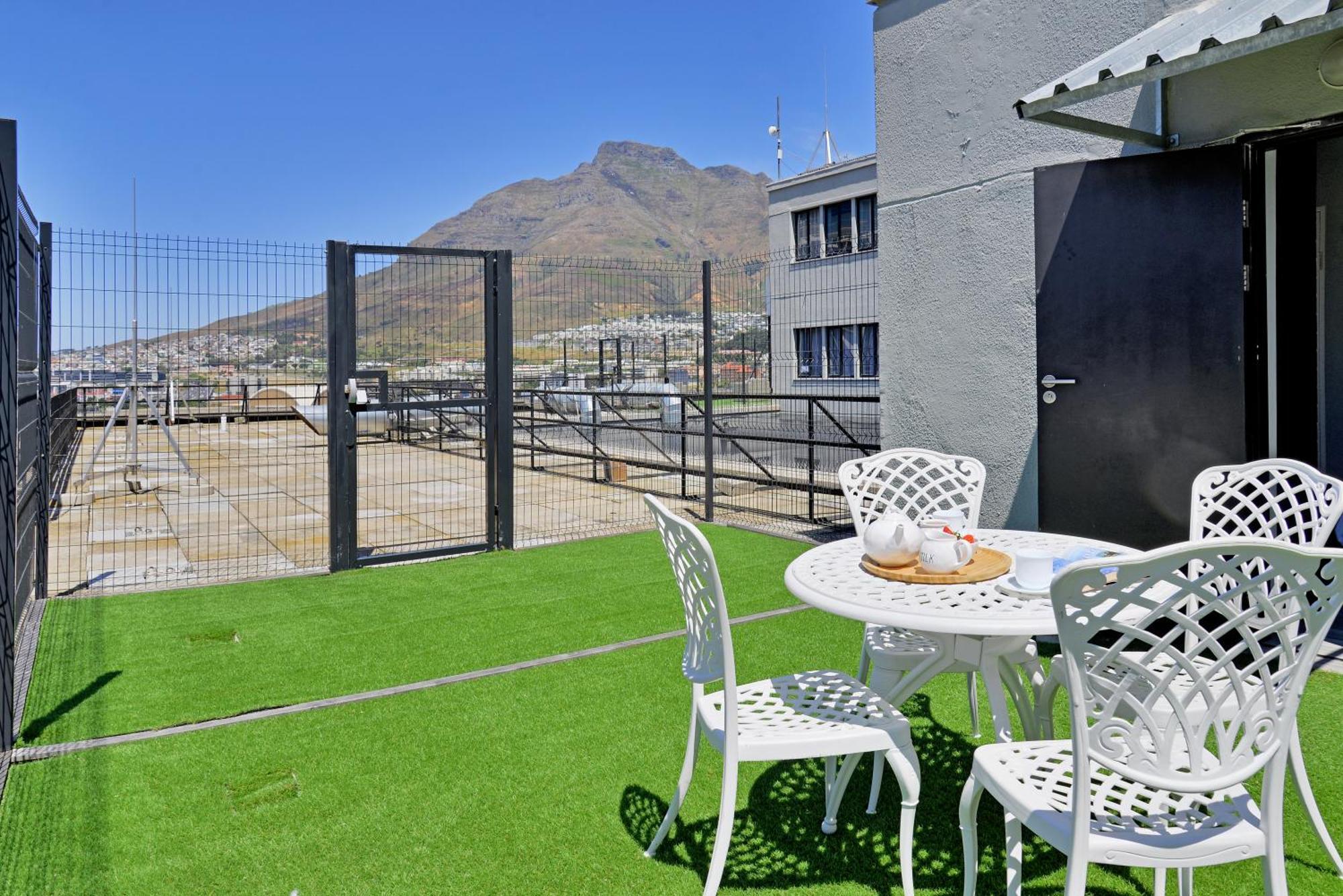 The Heriot City Centre Apartments Cape Town Room photo